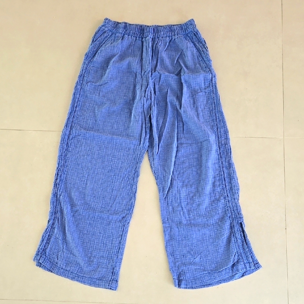 Japna Lounge Beach Blue Capri Pants